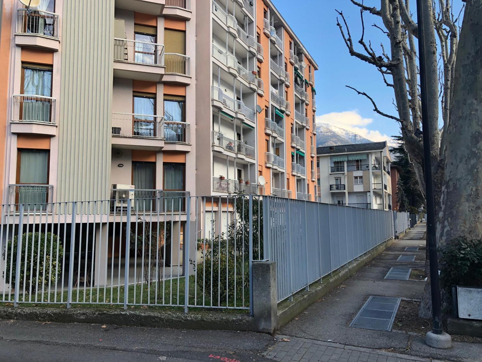 Laura'S House By Holiday World Aosta Exterior photo